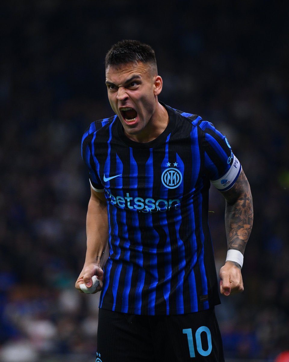 Maribumfut14's tweet photo. 🚨🇦🇷 AHORA | Acuerdo entre el FC Barcelona y Lautaro Martínez por el salario del delantero argentino. 

✍️ La próxima semana será clave para cerrar un acuerdo con el Inter de Milán. https://t.co/uC1bSFJSXQ