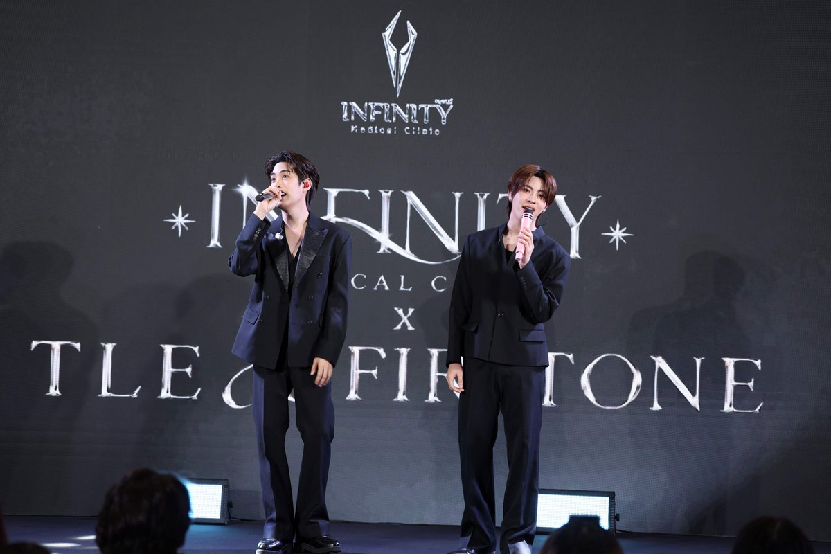 superscenenews's tweet photo. Infinity Medical Clinic คว้าสองหนุ่มฮอต ‘เติ้ล-เฟิร์สวัน’
ขึ้นแท่นพรีเซ็นเตอร์ GEN ใหม่ พร้อมจัดแคมเปญสุดเอ็กซ์คลูซีฟ
#Tle_mtm #Firstone #TleFirstone #InfinityMedicalClinic #InfinityMedicalClinicxTleFirstone #GENใหม่ถูกใจINFINITY #TleFirstoneDefines
เสิร์ฟความฟินแบบเต็มพิกัด! เมื่อ Infinity Medical Clinic (อินฟินิตี้ เมดิคอล คลินิก) สถาบันความงามชั้นนำ ผู้เชี่ยวชาญด้านการดูแลความงามแบบครบวงจร ทั้งการปรับรูปหน้า ยกกระชับ ลดเลือนริ้วรอย ดูแลรูปร่าง ลดสัดส่วน กำจัดขน และบริการด้านความงามหลากหลาย ที่มีสาขามากกว่า 31 แห่งทั่วประเทศ จัดงานสุดยิ่งใหญ่ “TleFirstone Defines” เปิดตัวสองหนุ่มฮอตขวัญใจแฟนๆ อย่าง “เติ้ล–มติมันท์ ศรีบุญเรือง” และ “เฟิร์สวัน–วรรณกร เรืองรัตน์” ขึ้นแท่นพรีเซ็นเตอร์ GEN ใหม่ของ Infinity Medical Clinic อย่างเป็นทางการ
อ่านต่อ https://t.co/gaMmRXgzkX