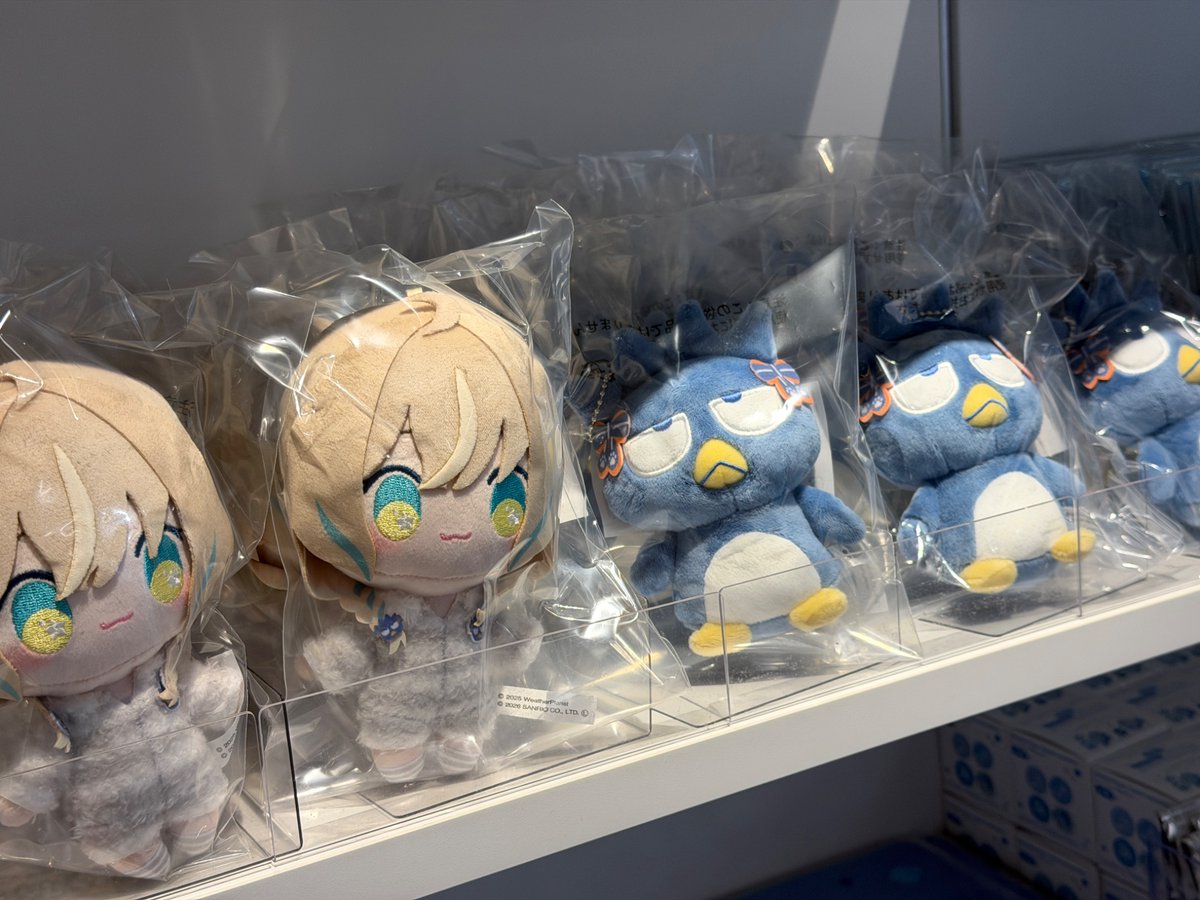 shibuya_t_comic's tweet photo. /／
☔️本日より開催🌟
『WeatherPlanet×Sanrio characters』
\＼

「WeatherPlanet」と「サンリオキャラクターズ」のコラボがついにスタート‼️

KVの特大パネルなど「WeatherPlanet」で彩られた可愛すぎる空間をぜひ、ご体感ください✨

詳細はこちら
👉 https://t.co/5UJDOEPmD7

#ウェザプラ #雨海ルカ #天晴ひなた #サンリオキャラクターズ #IP書店 #シブツタ