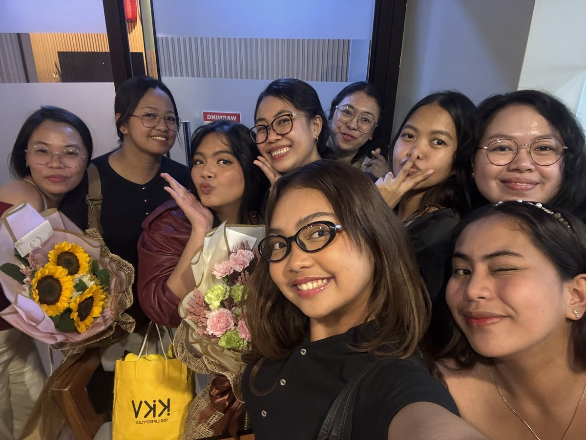 carmelle_lite's tweet photo. Thank you @cartonverse_ofc!
Love u mga ate💓 https://t.co/c5z6SzbcJv