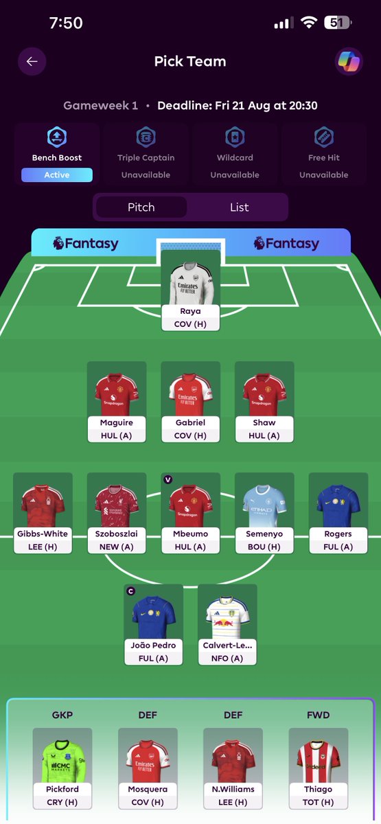 0710M7md's tweet photo. @leosaif7 كللللل يوم اغير من اول يوم فتح الفانتزي اللي رسيت عليه هالمصخره بنش بوست وثاني جوله وايلد كارت تربل دفاع ارسنال دبل يونايتد https://t.co/Xj33pAnqex