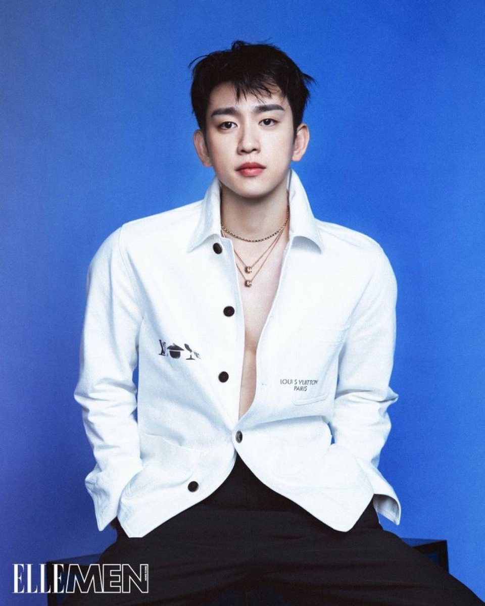 Pop7base's tweet photo. Jinyoung talks about GOT7 in an exclusive interview for his ELLE MEN Hong Kong cover.

“When I’m with the members, the side of me from my younger, teenage days naturally comes out. I realize, ‘Ah, this is who I originally was.’” https://t.co/yikwzEl7C7