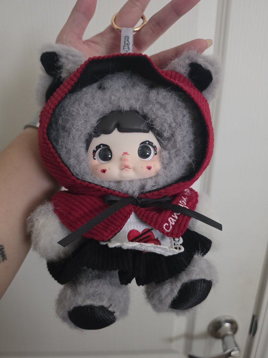 valkosleftnip's tweet photo. @Love_Deepspace Hello my child needs her father back where is he
#WolfboundHearts #BringValkoBack #NoValkoNoMoney https://t.co/ucpYqR1rPy