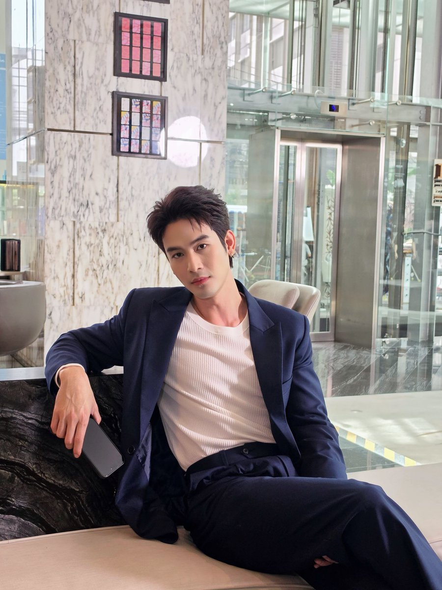 OceansHeart_OFC's tweet photo. นายหัวก็หล่อเกิ้นน...✨️

#OceansHeartQ2
#OceansHeart #ทะเลเคียงใจ
#jinn_jinnaa https://t.co/5V3AlDbmJA