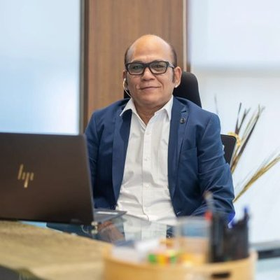 FITholic_Health's tweet photo. 🎉  Happy Birthday, #dLife  @dlifein!!  Formally launched on 21st Aug 2014 ..  TWELVE years, & going STRONG as ever!

💡  It all started in Feb of 2011 - One man's BOLD journey - the #Pioneer Anup Singh (@dlifein) - who kept aside symptom suppression, and examined the Foundational Biology of Chronic Diseases

🎯  With that, Anup gave the world a Scientific, Most Practical, Most Sustainable, and now Most Proven Formulation of #LCHF - the "Max 100g/Day Carbs" model; also known as the 20:20:60 Carbs:Protein:Fats. This #Pioneering Contribution in Foundational Approach to Disease Reversal - by a sharp IITian Engineer Anup Singh - will be written in History as the Start of a New Era!

📅  2011-14:  Anup talked about it on several online international forums - but kept getting pushed back. Some even removed him; but he kept re-surfacing with new usernames! Some people started following his advice, and saw great results.

📅 2014: Anup formally launched dLife .in !  And ran it for FREE for the first 3+ years!

📅 2014-2020:  With Anup's advice - Hundreds & thousands benefited from his knowledge. Almost everyone that you now see online touting Disease Reversal knowledge - have learned from Anup in one way or another. He was WAY AHEAD of his time!

📅 2020: Anup single-handedly created the World's BEST & Most Accredited Course on Metabolic Health & Disease Reversal - the dLife Diploma was born! Today after 6 years, it boasts 158 CPDUK Credit Hours - Highest in the World. It has ~380 Registered Students - 72+ of them being Medical Doctors themselves.

🥇  2021: Anup was awarded Icons of India award by the Prestigious Outlook Group!
🥇  2026: Anup was awarded Maharashtra Ratna award!
🥇  2026: Anup was awarded "The Times Applaud Inspiring Leaders Award"

Many more accolades coming!

💫  2025 Oct: dLife entered into Consulting - what we're calling as dLife v5.0

Operating from a SWANKY office in Andheri West, Mumbai!

🎯  Many more BOLD DREAMS, Backed by Action-Oriented STRONG TEAM standing with Anup! First & foremost our Fearless COO Ira Sahay - Due to her dLife has been reaching new heights, and she has rightfully claimed back what was always Anup's #Pioneering work.

😬  Every story like this of course has its own set of Detractors, Moochers, Critics, and also Supporters!

😊 Today we focus on those who walk this path with us, and those who cheer for us. Those who don't - I have nothing to say - except: learn from Anup & dLife, instead of hollow criticism.

🙏  THANK YOU Anup - for everything you have done & continue to do!

🚀  Onwards & Upwards!