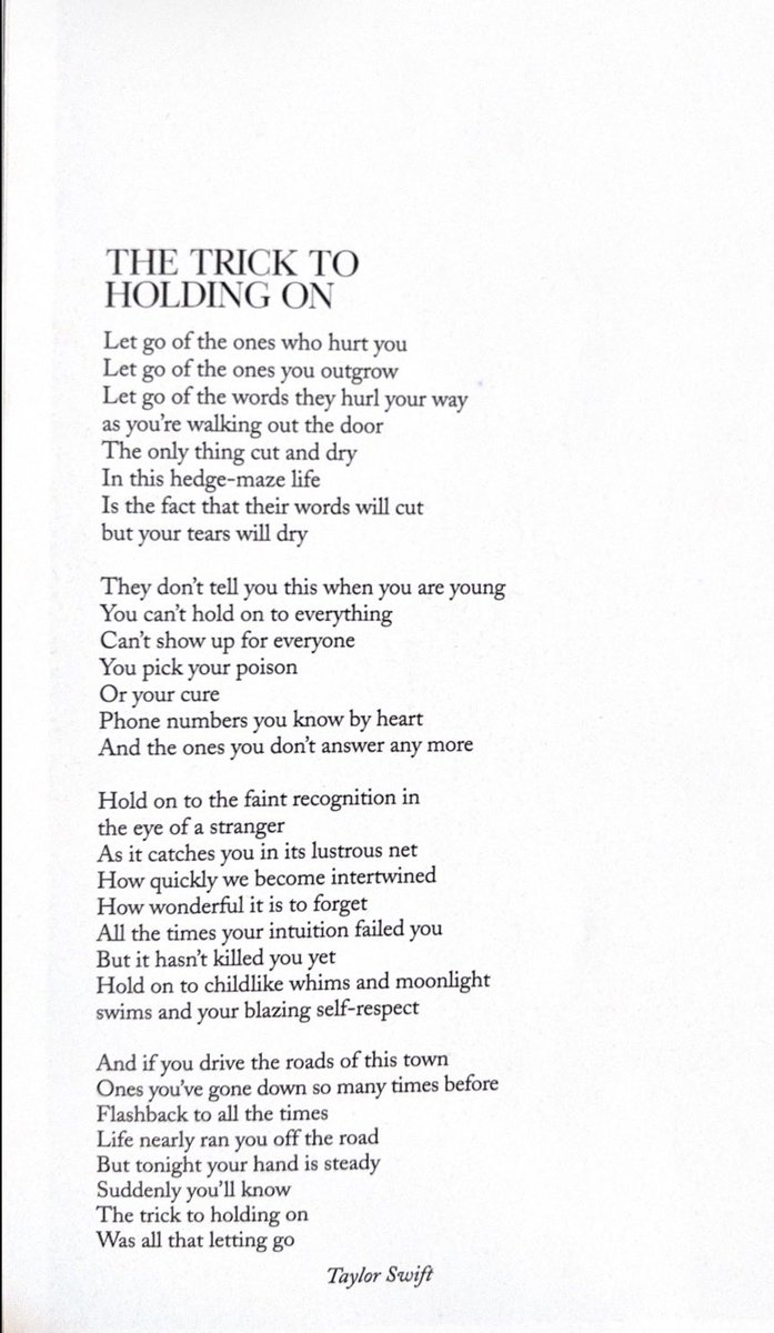 fateof12tracks's tweet photo. The greatest poet.

Instead of being interviewed, she wrote a poem for British Vogue (2017) https://t.co/HcBy2X74T3