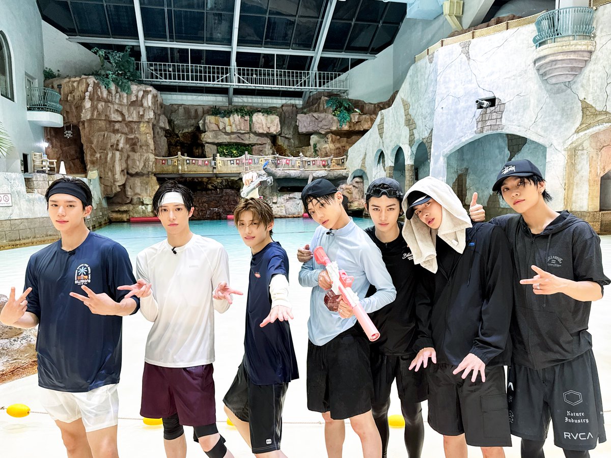 ALD1_official's tweet photo. 'ONE DREAM FOREVER' EP.25-26

#ALPHADRIVEONE #ALD1
#알파드라이브원 https://t.co/UkdbUx5eB9