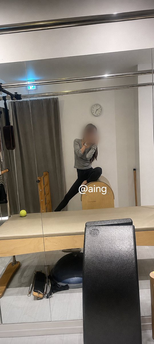 aing990099's tweet photo. 퇴근까지 4시간

#섹트 #맘눌뎀 https://t.co/lrK3TvDdCZ