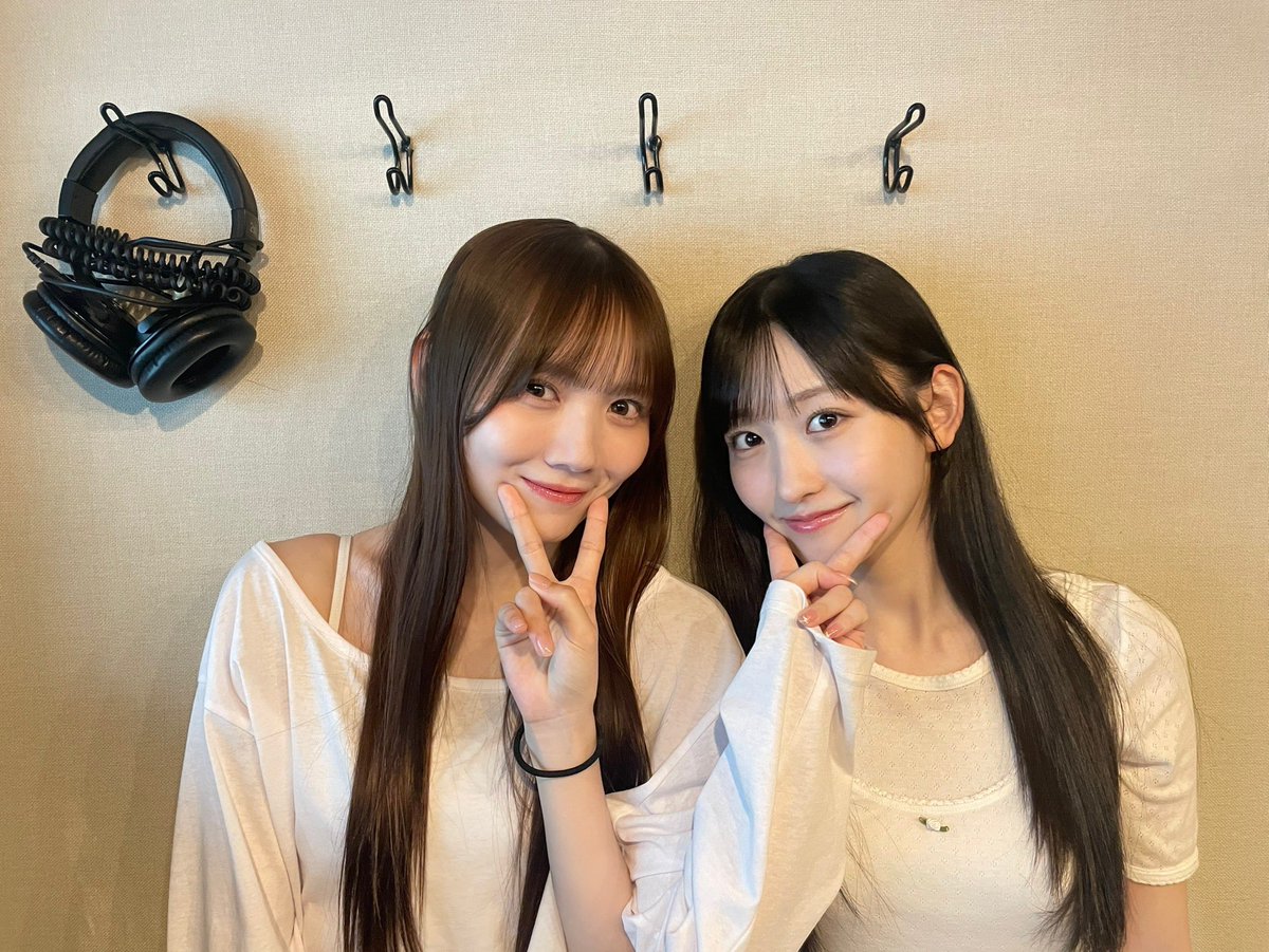 nogizaka46's tweet photo. 本日8月21日(金)20:30〜、
TOKYO FM「ベルク presents 乃木坂46の乃木坂に相談だ！」に、
#田村真佑 #一ノ瀬美空 が出演します🎐✨

ぜひお聴きください🌻

https://t.co/H7B9qd0Ecq

#乃木談
#乃木坂46 https://t.co/JukpMTn8yb