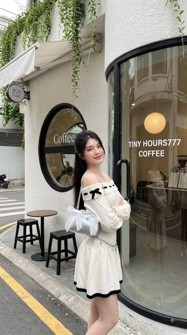 Trannhu201's tweet photo. Buồn thì còn có em ở đây chờ anh mà!nhắn tin tâm sự với em  👉   https://t.co/sDJUsQfH2m https://t.co/97bGS7I42L