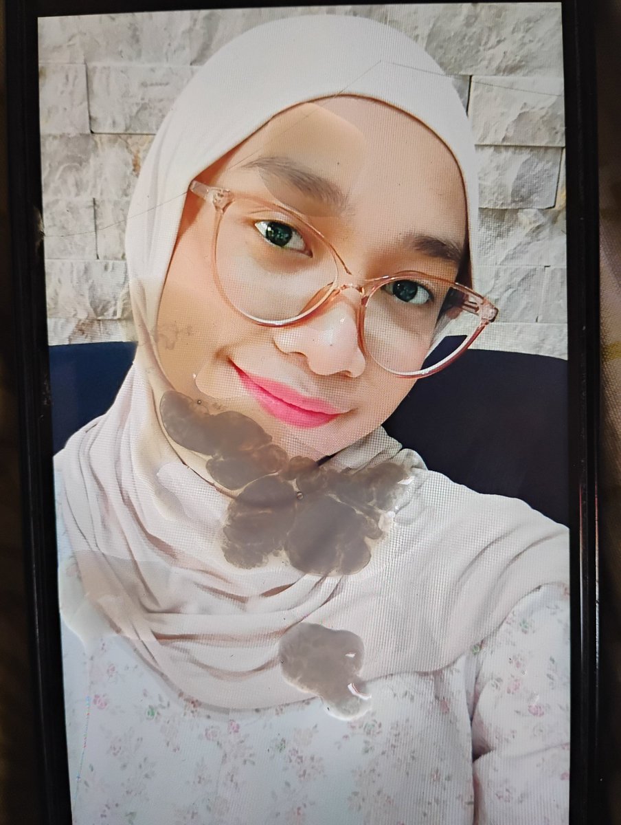 dion_kontolin's tweet photo. Duh om suka banget cewek hijab kayak gini
#Pejuhinchallenge #Pejuhin #pejuhinfoto #crotinmuka #crotinfoto #hijabcrot #kontolinmu https://t.co/j1Ig9DFNNH