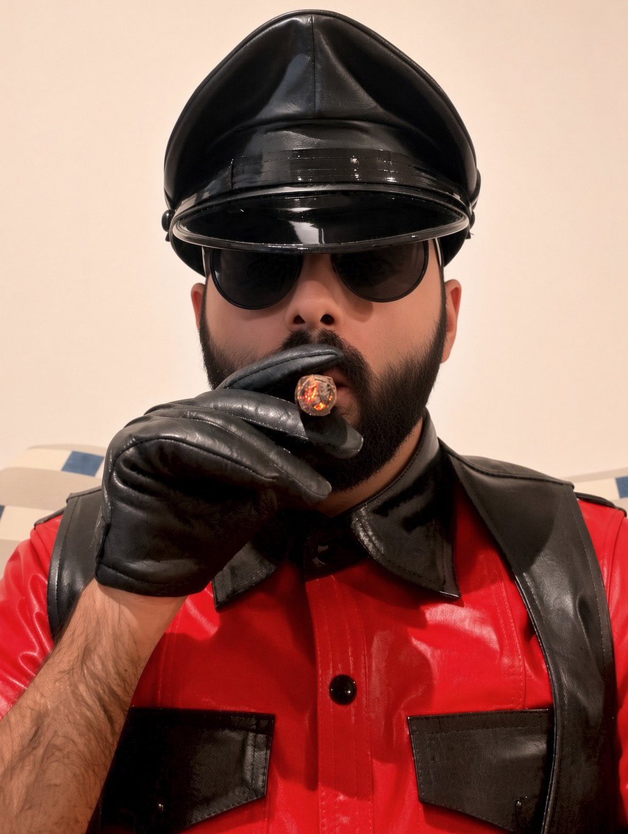 Aznfetishlad's tweet photo. Fag Tax Friday is now in session 💰🚬

Make yourselves useful while Sir kicks back with a nice cigar 🔥

Links in bio. 💸

#FagTaxFriday #Findom #PayPigs #GayFindom #TributeTime https://t.co/mT6AvTajsd