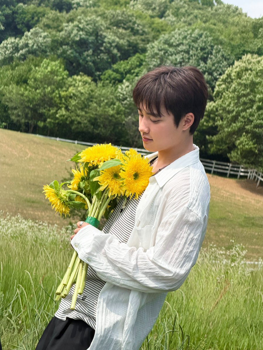 DOHKYUNGSOO_X's tweet photo. あの夏の思い出 ⋆.*ೃ✧

#도경수 #DOHKYUNGSOO https://t.co/8bv48sf5fK