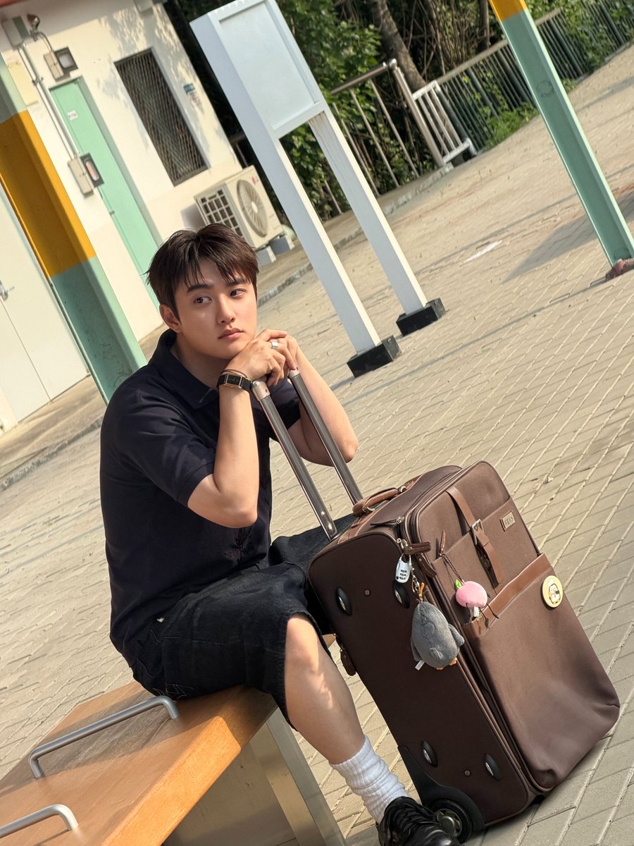 DOHKYUNGSOO_X's tweet photo. あの夏の思い出 ⋆.*ೃ✧

#도경수 #DOHKYUNGSOO https://t.co/xEob1I2YnB
