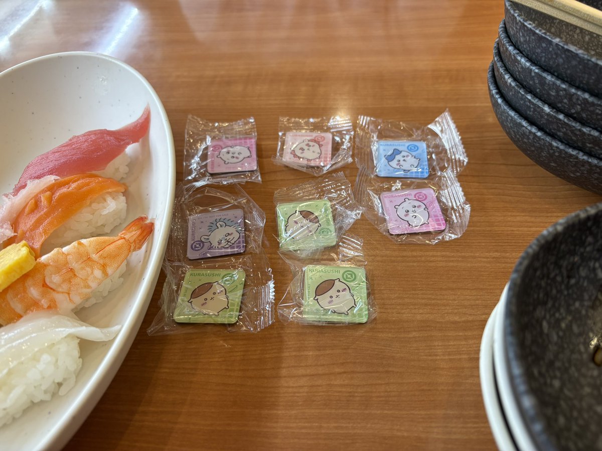 awaiiro_7's tweet photo. びっくらポン食べまくってるけどこれは仕組んでます？フィギュアでないやーーーん！！！

ちいかわ https://t.co/EX9ye50R3B