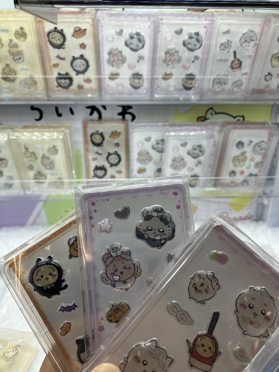 GiGO_warabi's tweet photo. 🌸最新景品情報🌸

「ちいかわ　PUKU CHURU seal②」が入荷致しました！

ちいかわたちがぷっくり❣️つやつや❣️で可愛さ満点🫶

皆様のご来店をお待ちしております！
#ちいかわ https://t.co/4XZ78cQg8j