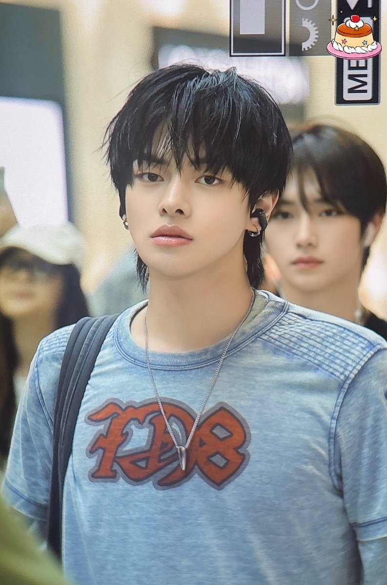2leo02's tweet photo. 260821 짱미남만듀 🥟🍥🍥
#리오 #LEO #이리오 #LEELEO #リオ #ALPHADRIVEONE #ALD1 #알파드라이브원 https://t.co/63PlyiOWoL