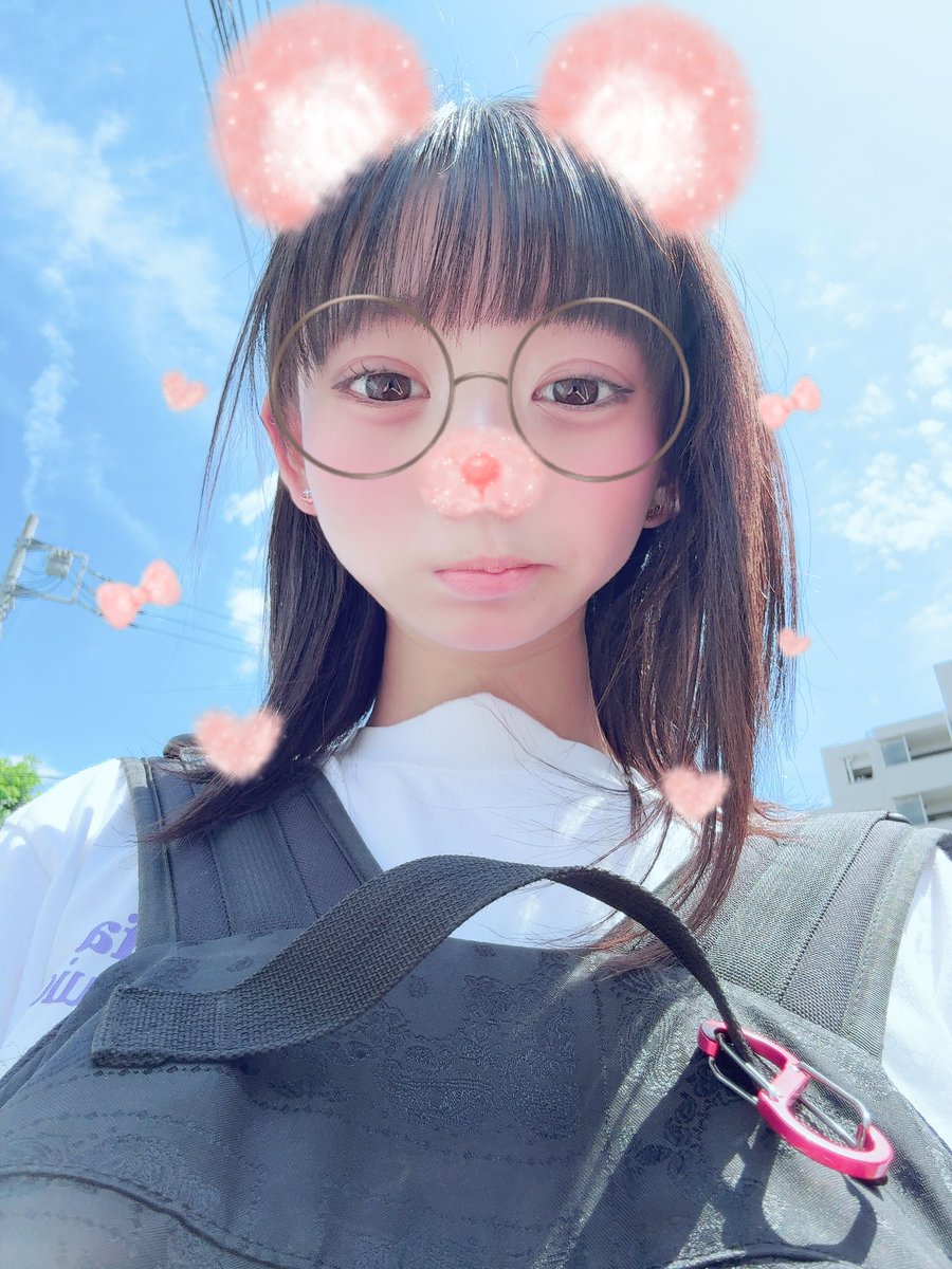 airo_251's tweet photo. ほぼ毎日塾だし、肩本当に痛くてリュックしょえないのが辛い  #中3  #受験生 https://t.co/ZU0kua3QjR