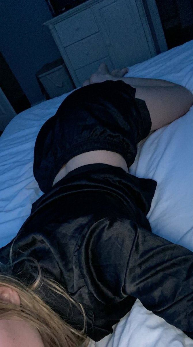JustLilyMx's tweet photo. 😴 https://t.co/2ML59uEvNE