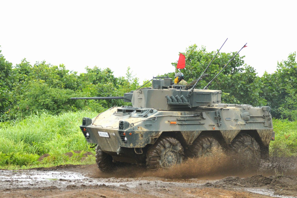 11b_na_jgsdf's tweet photo. 7月27日から30日までの間、第11偵察隊は、北海道大演習場において実施された令和8年度偵察部隊合同訓練(偵察警戒車射撃競技会)に参加し、偵察警戒車による班戦闘射撃の練度向上を図りました。
#自衛隊 #陸自 #Rcn #recon #第11偵察隊 #レ魂 #偵察警戒車 #射撃競技会 #写真 https://t.co/XKv8tGUYHt