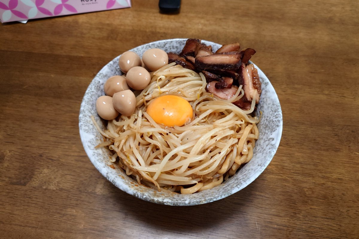 april_04_01's tweet photo. 自宅で炒め野菜inでやってみると、火力が足りない気がする…。
微妙に飛びきってない水気と油で味が薄いんだな、というのが今回の学び。 https://t.co/mNqS6zBCJm