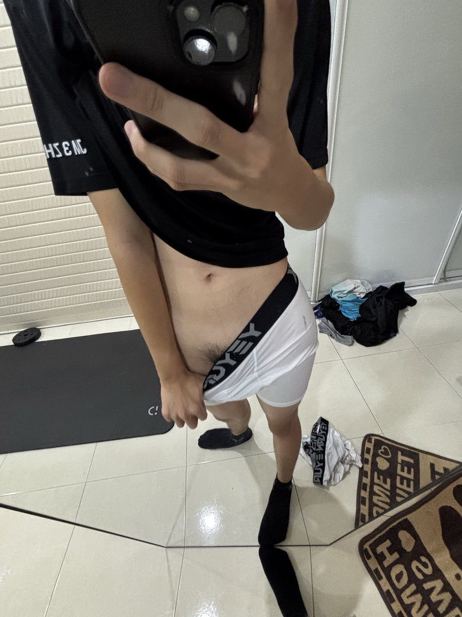 wjjsxp410's tweet photo. 好痒怎么办哥哥 https://t.co/hSdIQMQK5J