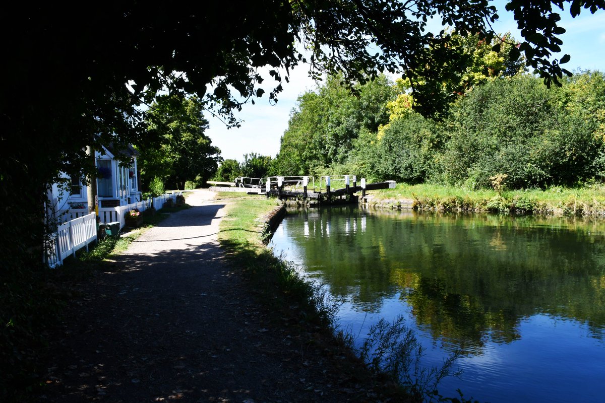 retired_tom's tweet photo. My photos from #August 2024
@CanalRiverTrust #GrandUnionCanal #Bulbourne #Lock #Bridge #Narrowboat #Reflections #Drydock
#Canals & #Waterways can provide #Peace & #calm for your own #Wellbeing #Lifesbetterbywater #KeepCanalsAlive https://t.co/eBfilFarEC
