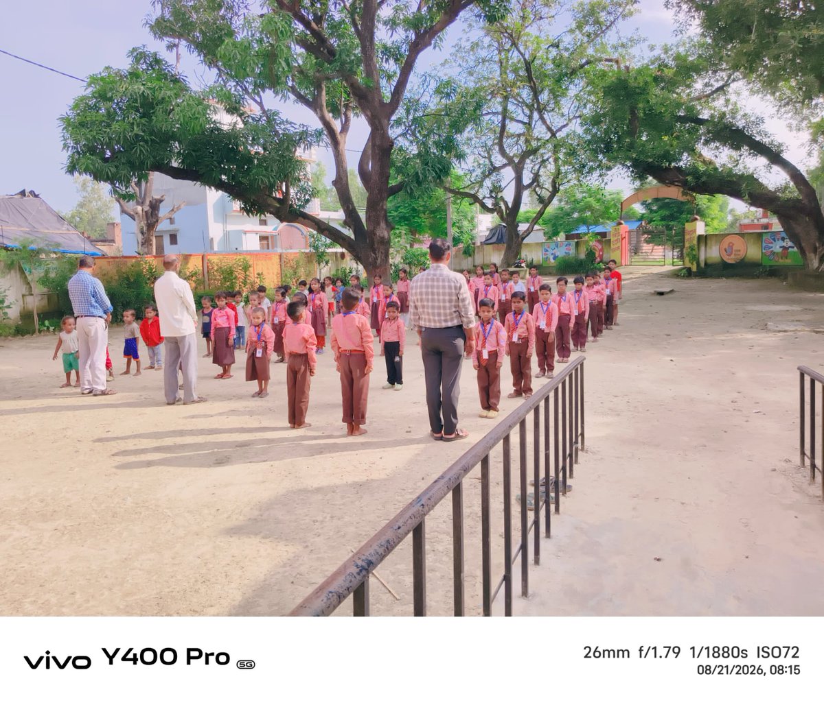 BsaSitapur's tweet photo. Prayer assembly #BasicEducation #sitapur https://t.co/gVAUlTXzLZ