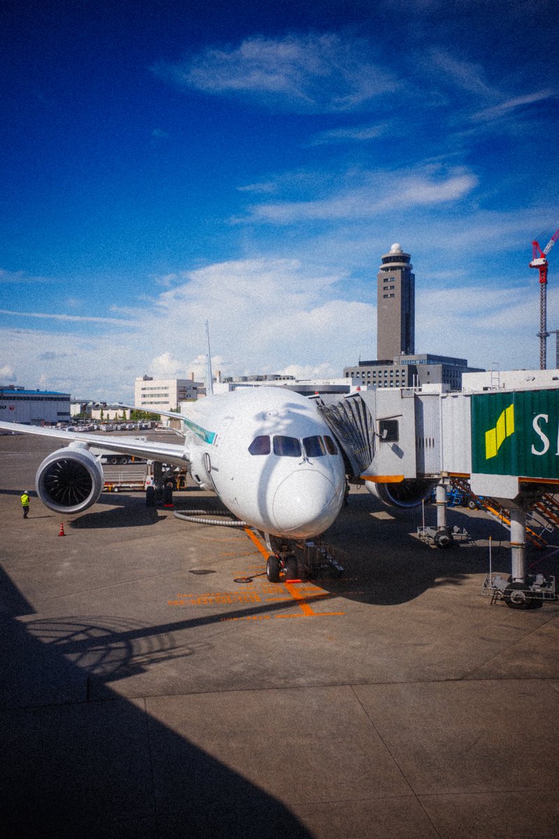 Kenmaeda77's tweet photo. All airlines should equip their planes with Starlink; it's just so flawless. Zipair's in-flight experience is so good because of this. Tokyo ⇄ Seoul 🇯🇵🇰🇷 https://t.co/eVIfCfK67u