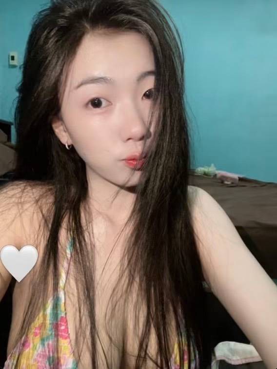 LornaHardage's tweet photo. 1 ครีมพรีเมี่ยม เนียนจริง🍒
บอกลาวิธีแต่งหน้าแบบเดิมๆ
ใช้แค่ตัวเดียว บำรุงกันแดด 🍉
600/1 จ่ายหน้างาน
❣️❣️❣️❣️❣️
มาใหม่💫🌟💫💫🌟

🆔 : @098earvz

🔗 : https://t.co/6IZTATfQ5a

ไม่ต้องง้อแป้ง กันน้ำกันเหงื่อ
ไม่อุดตันรูขุมขน 

#รับงานอยุธยา 
 รับงานอยุธยา
☘️🌿🎊🎊🌟🎊🎊 https://t.co/cbTQxv24Co