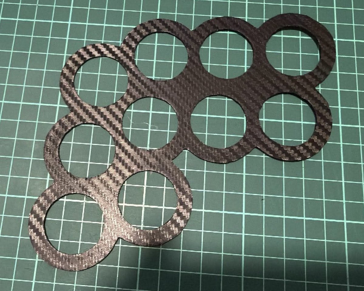 ShinDestinyZero's tweet photo. Doing some vinyl work for the first time. Hope this turns out great when installed into the case. https://t.co/58EFki1FQa