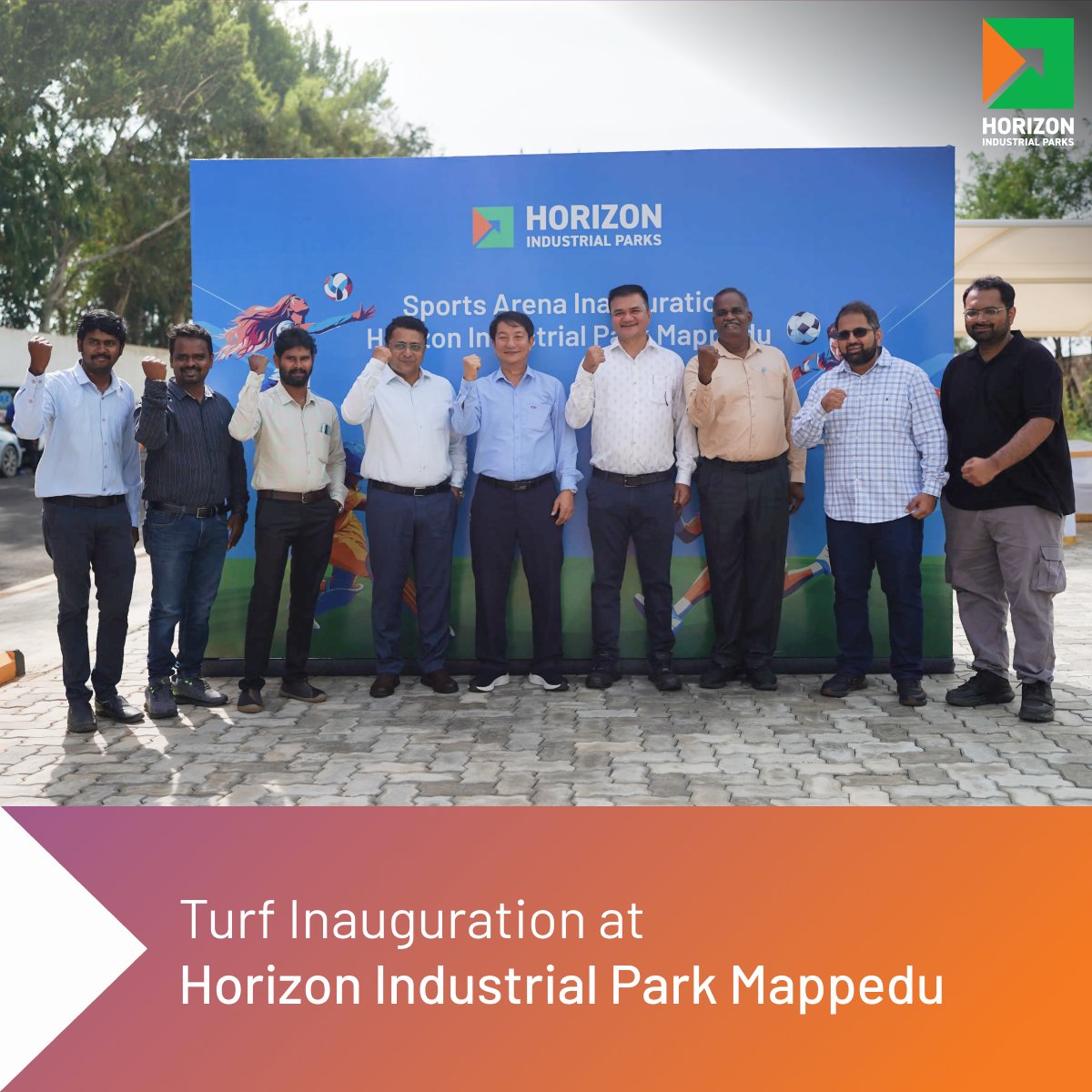 horizon_parks's tweet photo. A new sports turf at Horizon Industrial Park, Mappedu, adds a space for sport, recreation and team engagement, creating a better experience for the people within the park.

#HorizonIndustrialParks #Mappedu #WorkplaceExperience https://t.co/HzzCBRbpfr