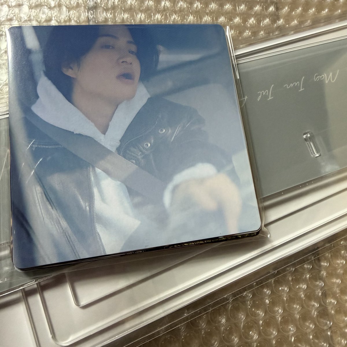 __otome___'s tweet photo. カレンダー台座届きました♡
風磨くん格好いい♡

#菊池風磨
#日常垢
#日常垢さんと繋がりたい https://t.co/JkHUfTOEOO