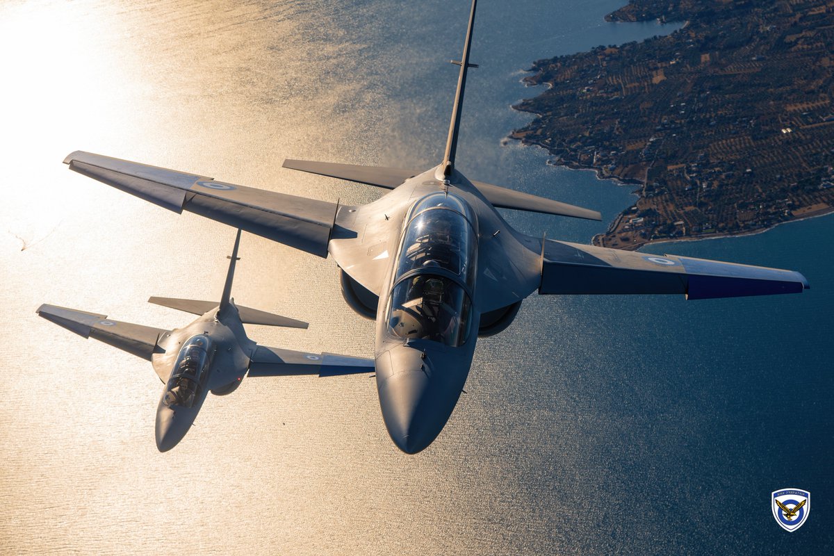 HAFspokesperson's tweet photo. Photo_Of_The_Day

#ΠολεμικήΑεροπορία #HAF #M346 https://t.co/FIIrJ8KqJG