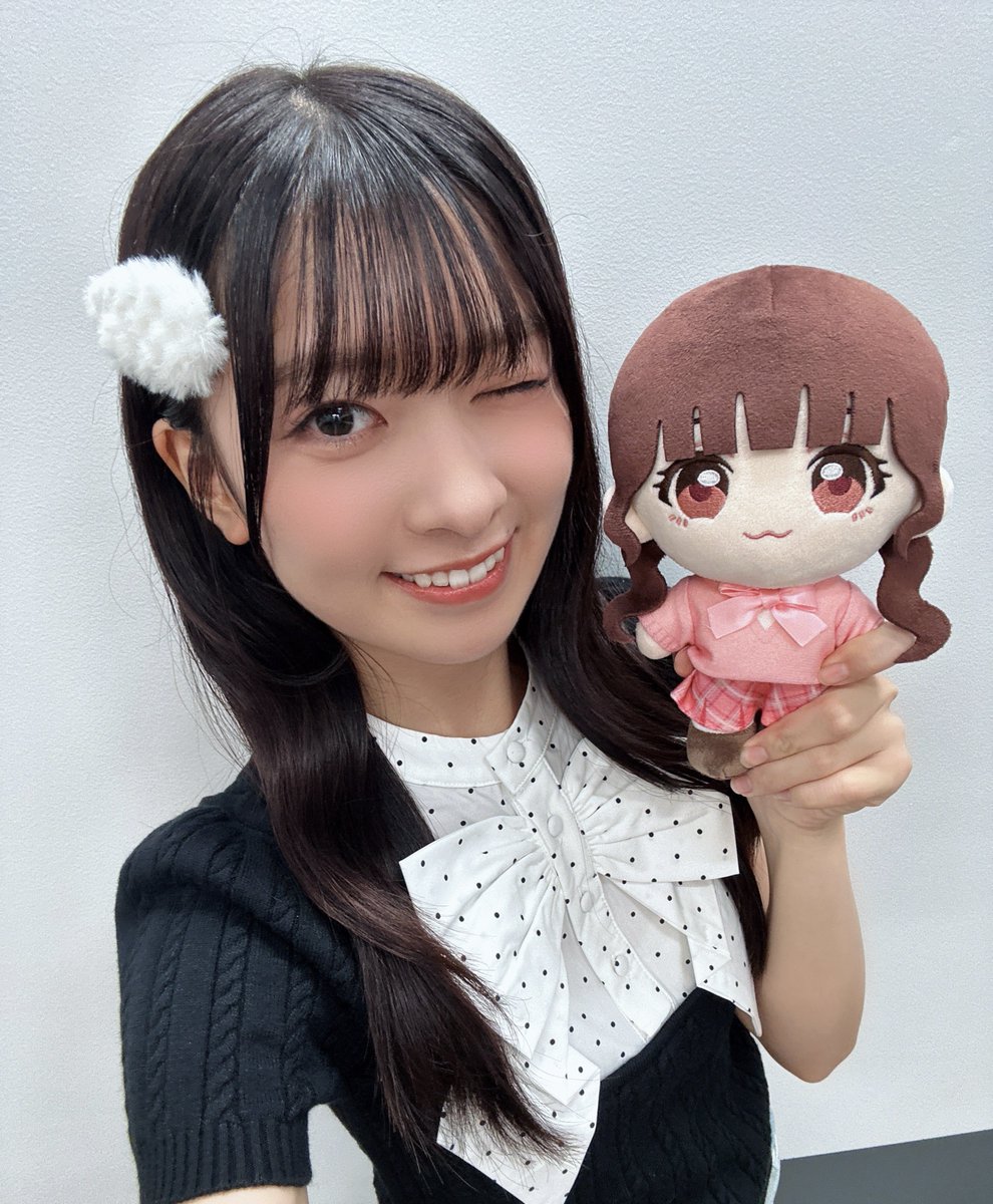NozomiSuzuhara's tweet photo. #すずはらインライ
ありがとうございました🤍🩷 

のんぬい…幸…( ˘꒳˘)✨

グッズとチケットの応募は8月26日まで！
ぜひ遊びにきてね〜🫶
https://t.co/tc8DugXqXQ

おなじ口してみた( ˙꒳​˙  )
#鈴原希実のカワイイ誕生会2026 https://t.co/2tYTrmrbGW