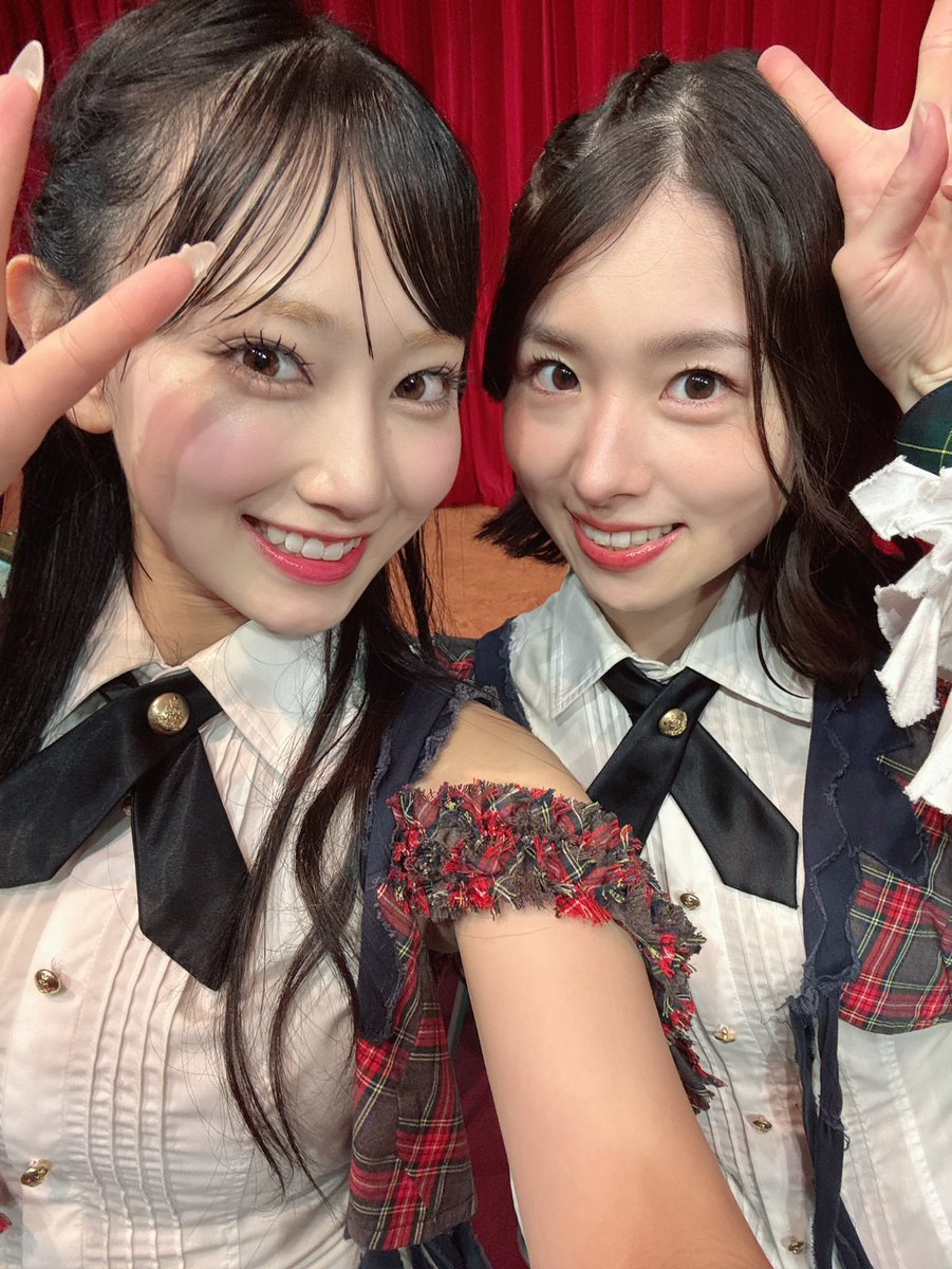 48_RemiTokunaga's tweet photo. #RESET公演 
ありがとうございました！

コールすごすぎて嬉しかった〜！！
たくさん盛り上げてくれてありがとう🙆🏻‍♀️

今週のRESET公演、皆勤賞でした！
たくさん出演できて、とっても楽しくて幸せな毎日でした🫶🏻
これからもAKB48劇場でたくさん成長できるように頑張ります！ https://t.co/wO3uesyfSh
