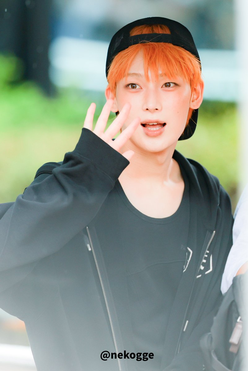 nekogge's tweet photo. 260821　KBS 
#김선우 #엔하이픈_선우 #SUNOO
@ENHYPEN_members https://t.co/vIxvwVEuj6