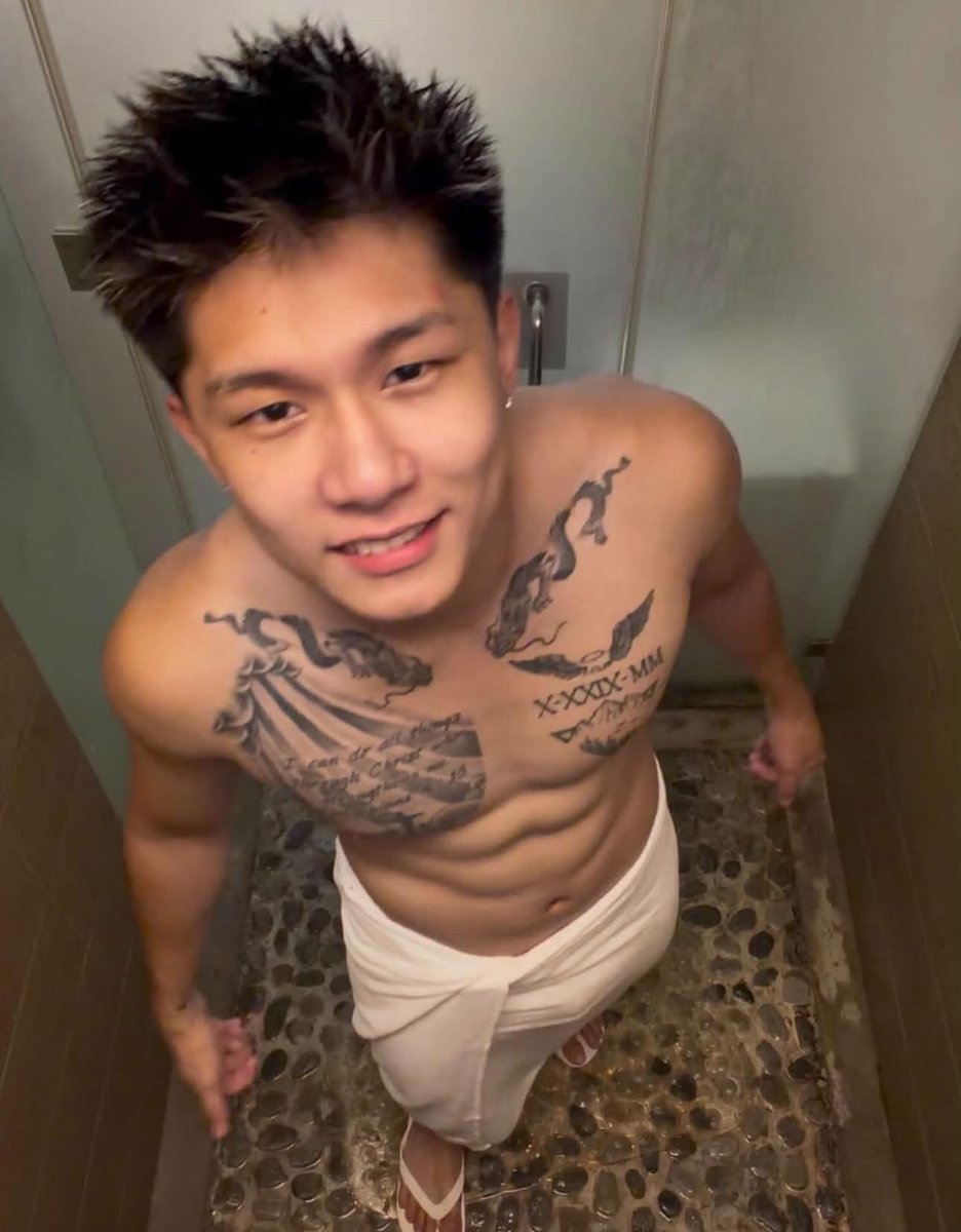 BruskoGwapitoo's tweet photo. Eto ung kakatapos lang nila. May full copy na tau ng collab video nina Mr. Philippines Patrick Sy at Nathaniel Zamora. Di ko kinaya yung 69 nilang dalawa juskooo 😱 Hulaan nyo sino ang botom sa dalawa. Avail na sa Premium Channel habang nakapromo pa

TG: https://t.co/iHHP9RQvzD https://t.co/gaKYbvvYeT