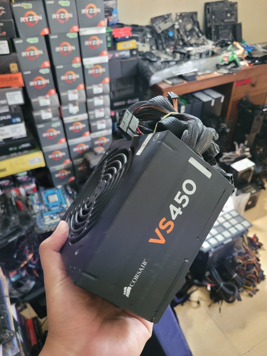 _Idham_kholid's tweet photo. Psu corsair vs450.. sold https://t.co/ofcLHreT2v