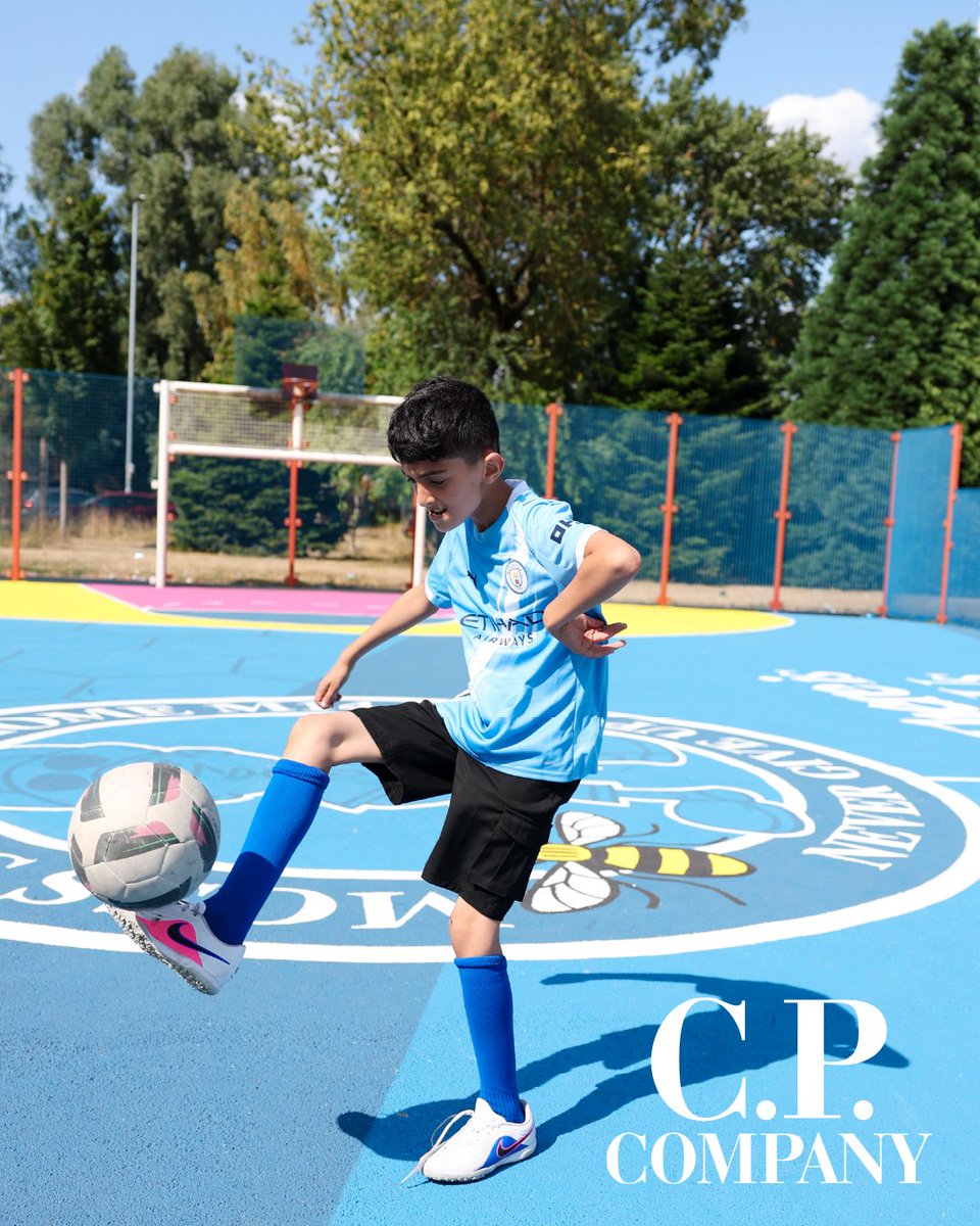 ManCity's tweet photo. Introducing our new @citcmancity #HealthyGoals pitch at Moss Side Powerhouse, in partnership with @cpcompany 🩵 

Keep an eye out for more coming soon! 👀 https://t.co/9tIzZxnyOm
