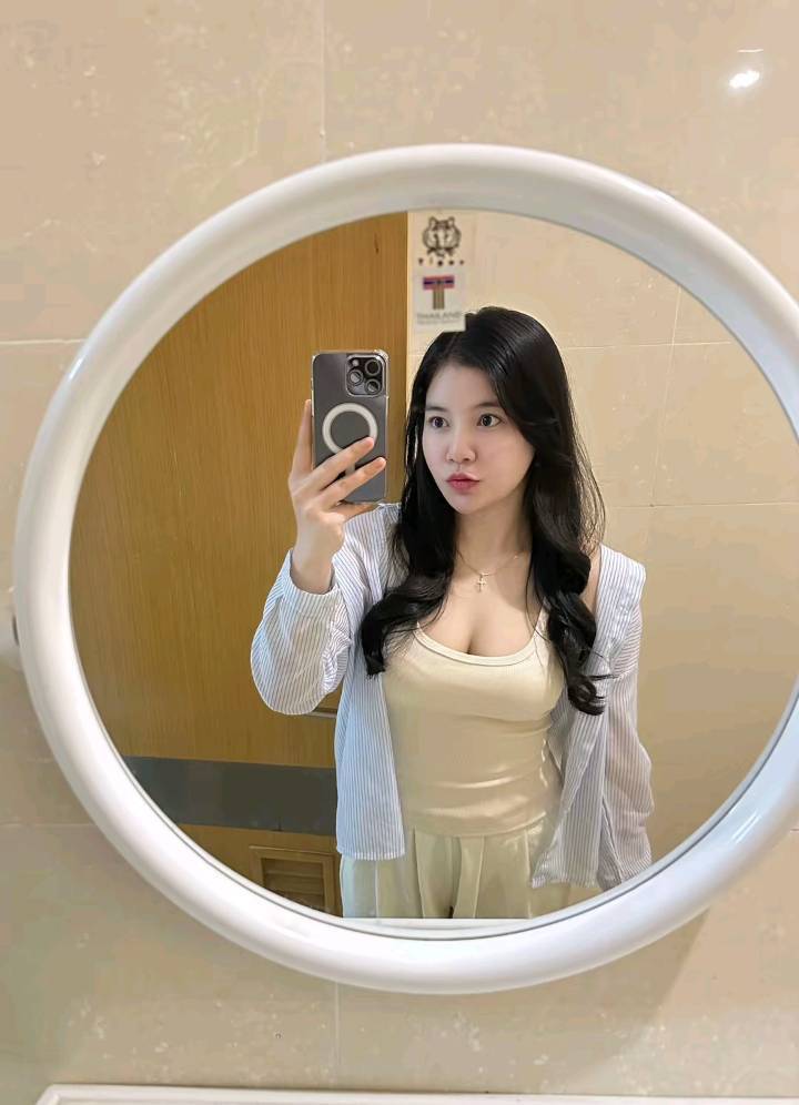 AnnalisaVida's tweet photo. 💀🪵💟❤️🌼ครีมพรีเมี่ยม เนียนจริง🍒
บอกลาวิธีแต่งหน้าแบบเดิมๆ
ใช้แค่ตัวเดียว บำรุงกันแดด 🦋
600/1เจอจ่ายหน้างาน

👉𝑳𝒊𝒏𝒆🆔: @900uvjbp

เพิ่มเพื่อน
https://t.co/ERzBSp4Sfx

#รับงานรังสิต📌
#รับงานสะพานแดง📌
รับงานรังสิต📌 https://t.co/PIOQzVdpVh