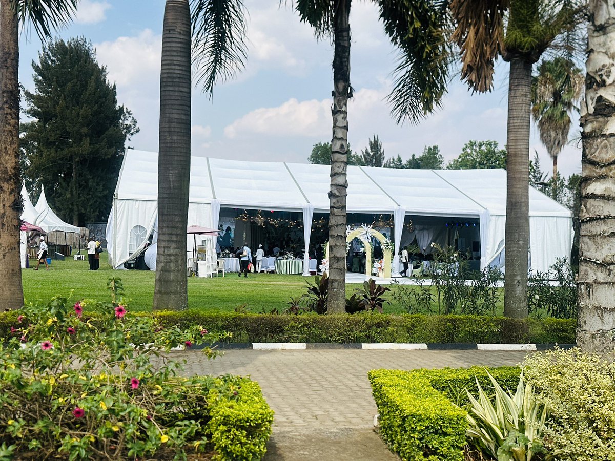 Igongocc's tweet photo. Israel weds  💍 Susan ❤️
The gardens at Igongo Country Hotel &amp; Cultural Centre provided the perfect setting for a celebration filled with love, elegance and unforgettable moments. 

From the lush green lawns to the beautifully dressed wedding setups.
#WeddingVenues
#VisitIgongo https://t.co/HdVcsAVBOV