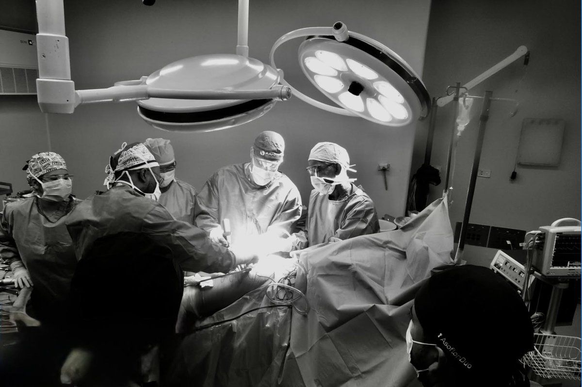 OPWalkLA's tweet photo. Did you know?
Orthopedic Surgeons selected as volunteers for OpWalk missions must perform at least 200 joint replacement procedures per year. It's a skilled and highly-respected group performing these life-saving surgeries.
#FridayFacts https://t.co/HiajIQFneJ