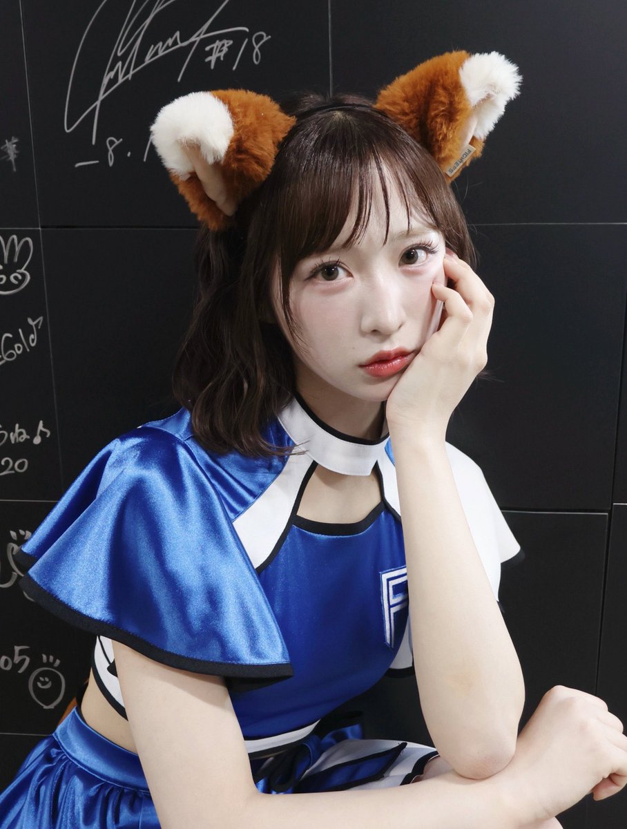Hachichann_'s tweet photo. 홋카이도 진짜 ㄱㅅ합니다...🦊💞 https://t.co/7gby1YnsQN