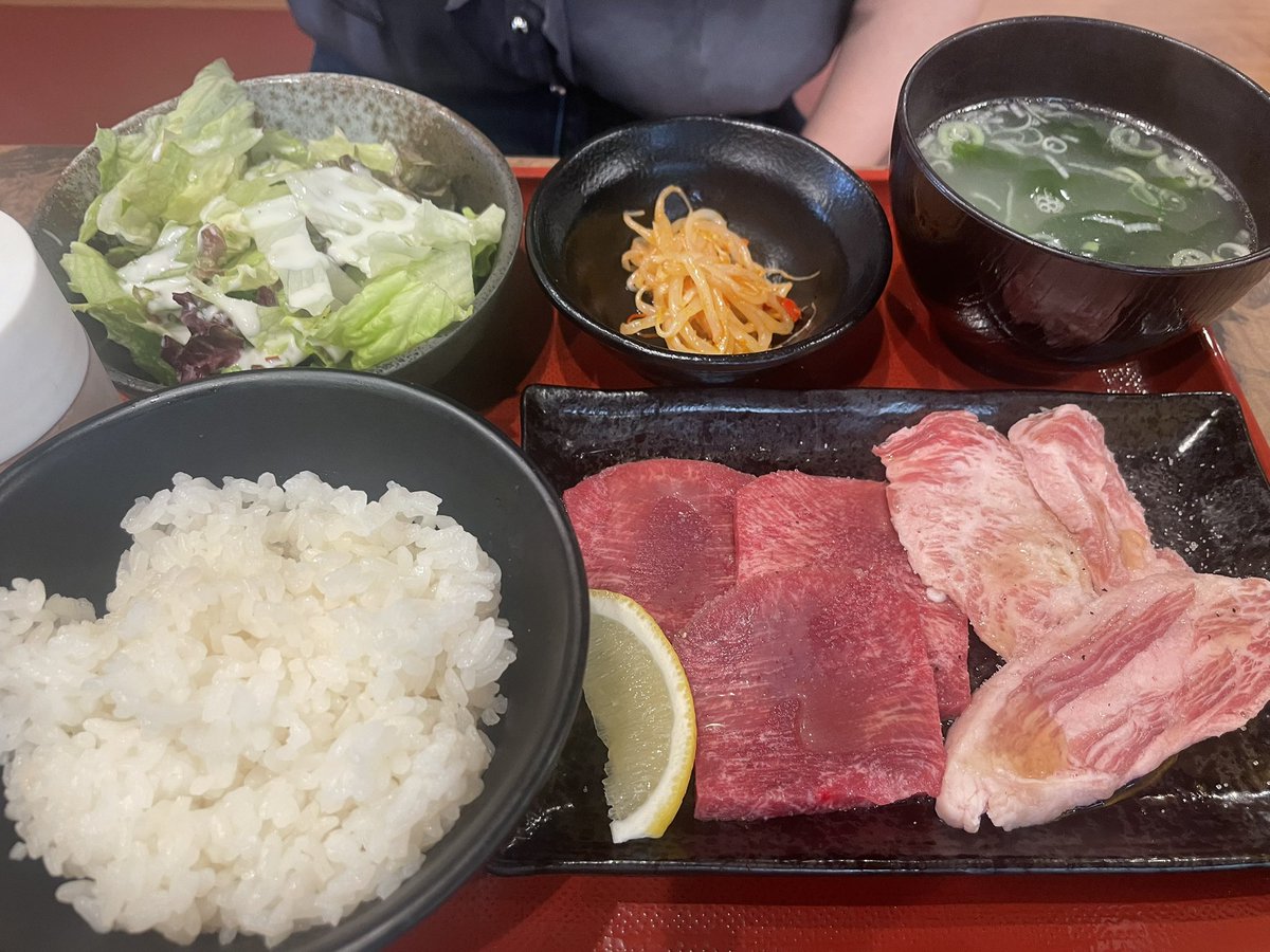 northfaceojisan's tweet photo. ③食べすぎた振り返り🐷　※夏季休暇中 https://t.co/7dZVN04joH