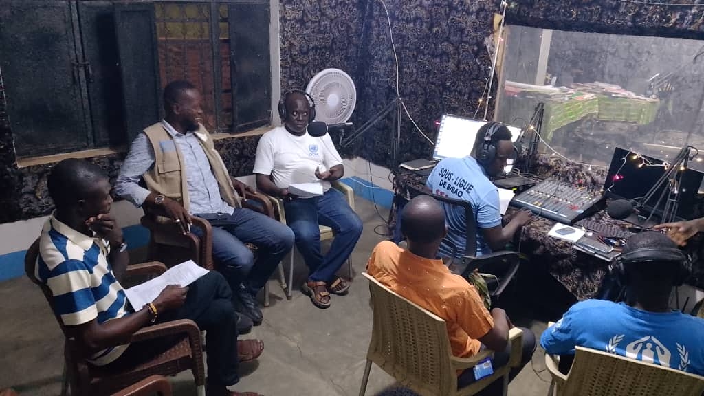OCHA_CAR's tweet photo. 📍Birao
Derrière chaque défi d'accès se trouvent des familles qui attendent une assistance vitale. Derrière chaque intervention, des acteurs humanitaires qui s'exposent pour leur venir en aide. Ils doivent être protégés. Hommage! #JournéeMondialeDelAideHumanitaire https://t.co/Db33YKSXYD