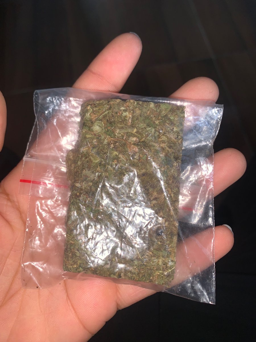 bhkush031's tweet photo. Prensado de qualidade melhor de bh !!

#prensado #lsd #maconha #brasil #delivery #betim #belohorizonte #contagem #ice #melt #colombia https://t.co/bB0urrQ87b