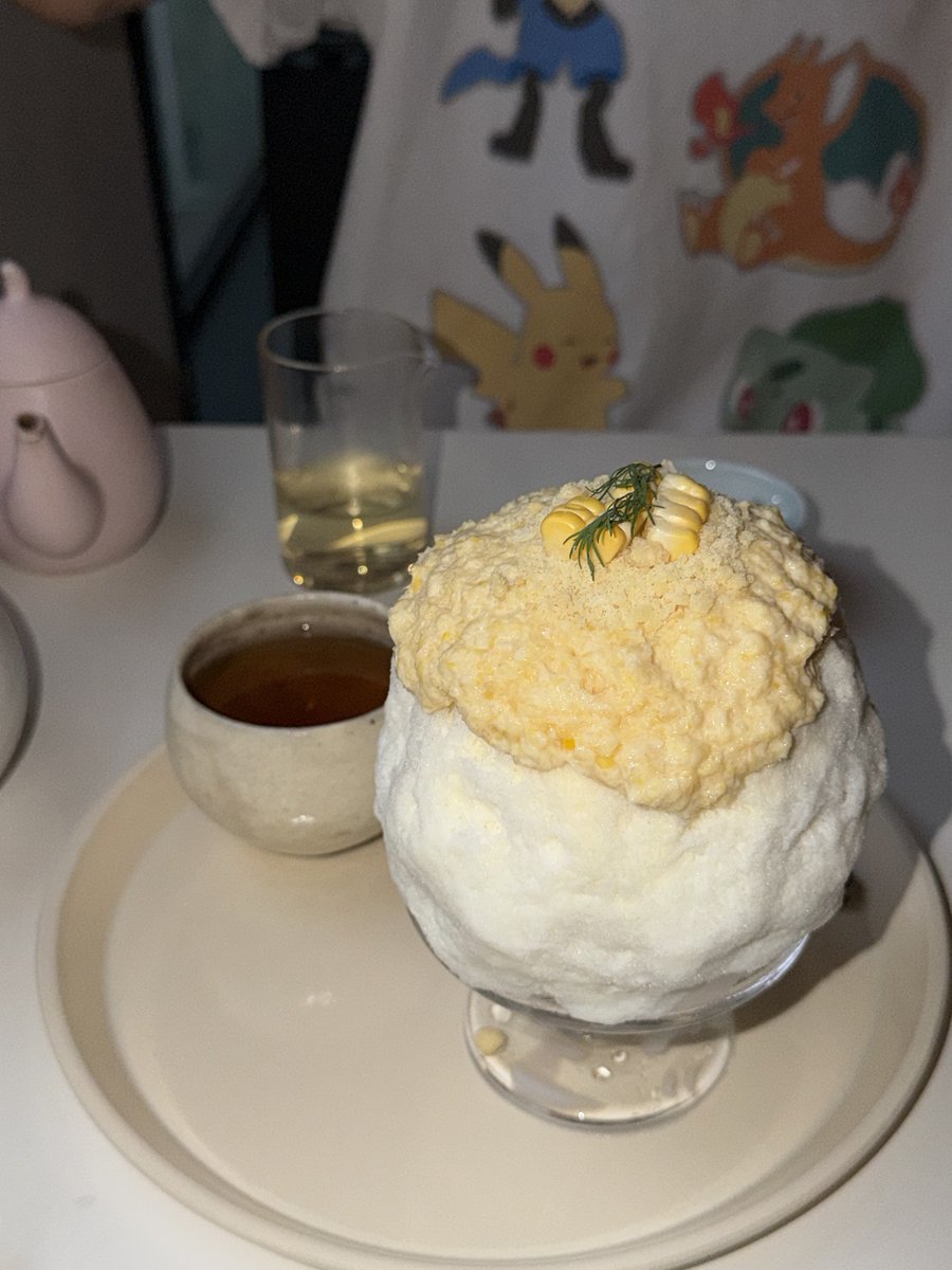 mandugongjang's tweet photo. 푸키몬친구들과 초당옥수수빙수 https://t.co/GqyV2cmVeo