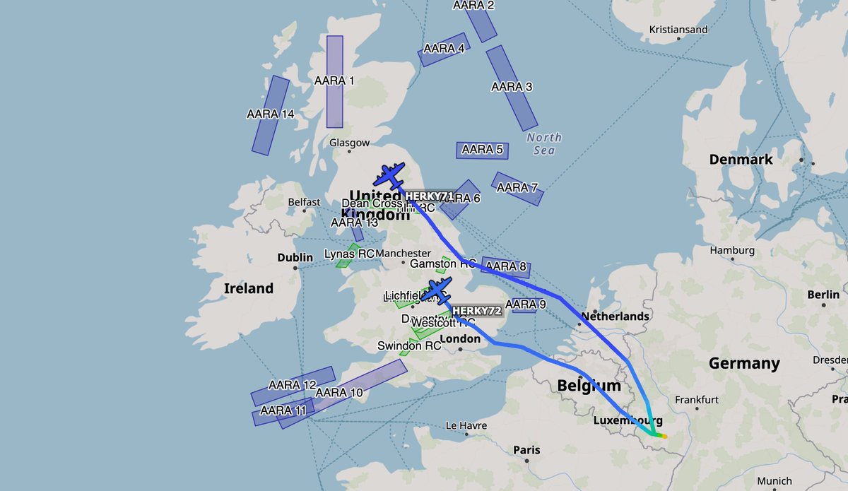 ArmchairAdml's tweet photo. #USAF United States Air Force
Lockheed Martin C-130J Super Hercules 2x
#AE4AF8 08-5683 - HERKY 71
#AE4E11 11-5738 - HERKY 72
HERKY 71/72 are headed to Keflavik this morning from Ramstein Air Base in Germany. They're both currently over the UK.
@MATA_osint @havoc_aviation https://t.co/ssvp1NEYuW