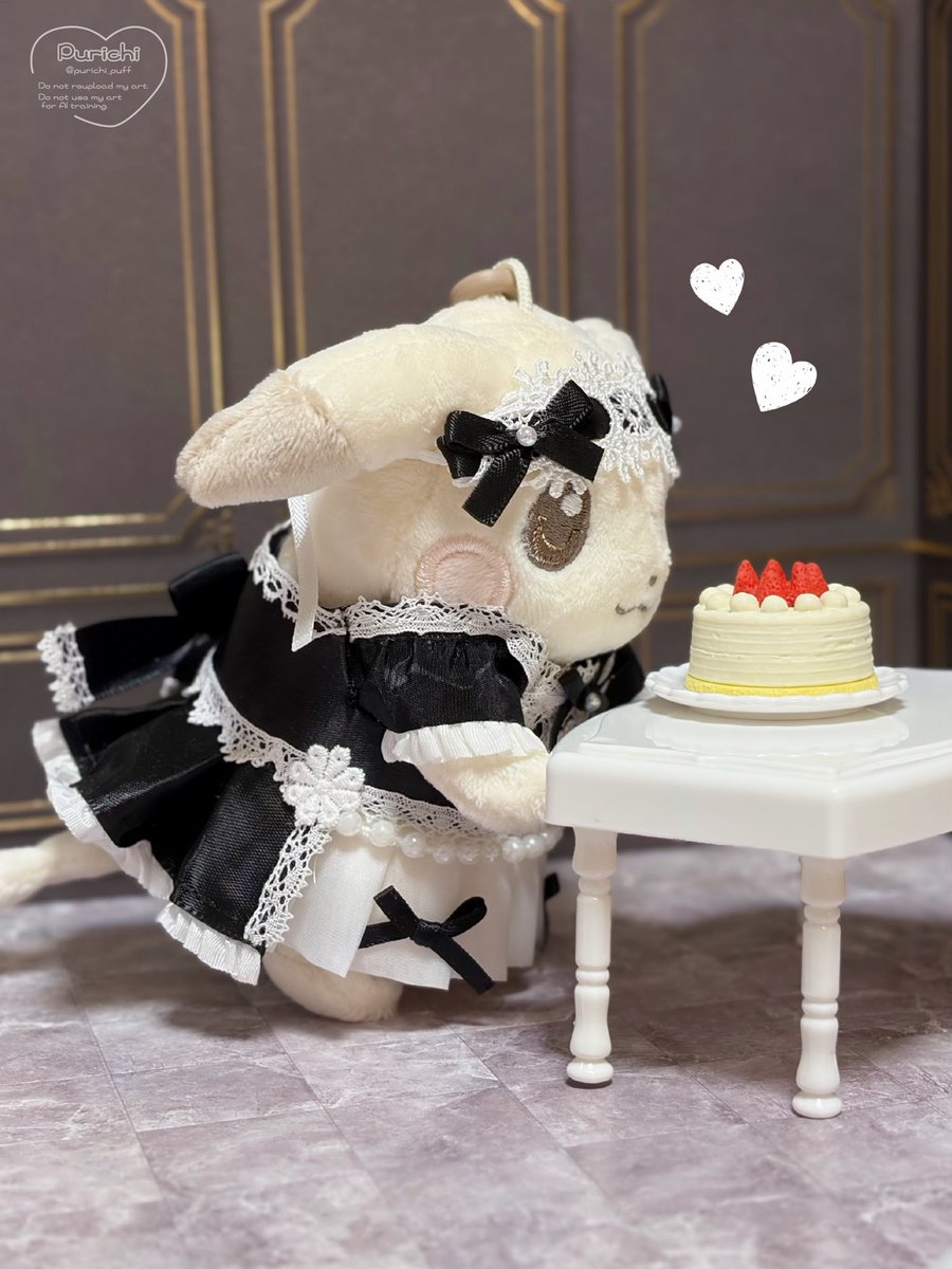 purichi_puff's tweet photo. うすチュウちゃんに黒白ロリィタなお洋服を作ってあげました🖤🤍໒꒱ https://t.co/QeYeh9Vofi